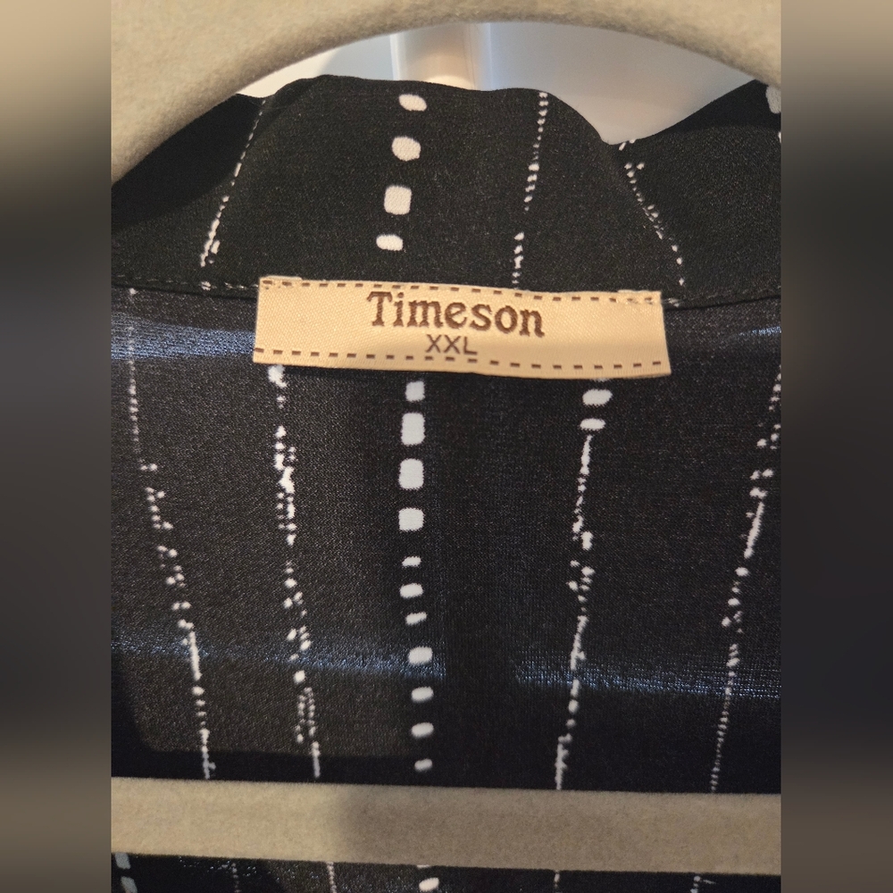 Timeson Short Sleeve Top - Picture 7 of 7